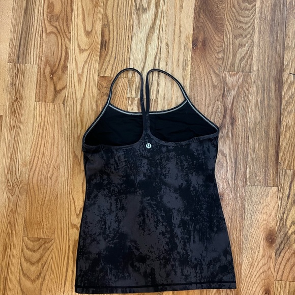 Lululemon Power Y tank 6 tie dye - Picture 2 of 2